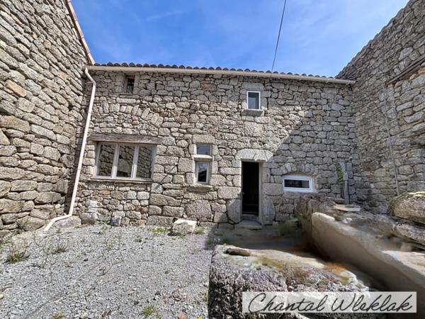 Maison en pierre à vendre (07) d'env 66 m2 hab - Terrain 432 m2