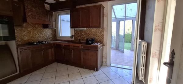 Maison à Vendre 5 pièces OMISSY (02) Jardin, Double Garage