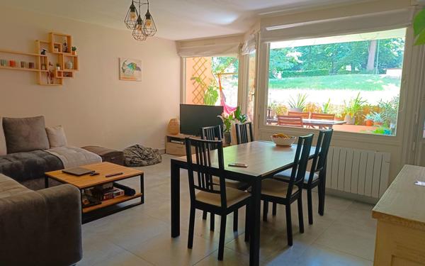 Appartement à vendre    4 pièces • 96,18 m2 Saint-Genis-Laval