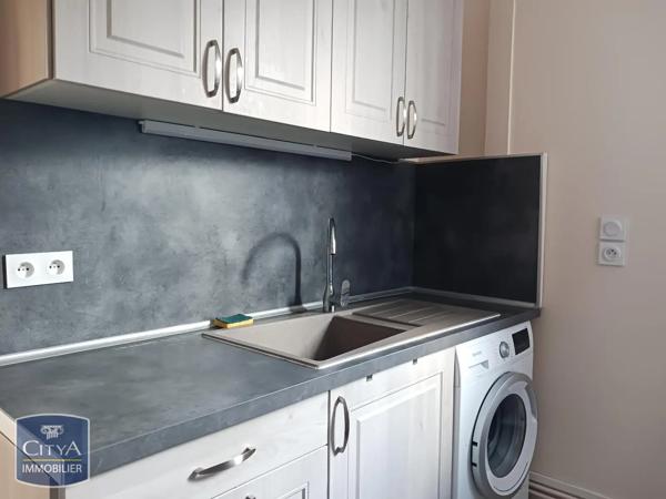 Appartement à louer 3 pièces 72.49m² Blois (41000)