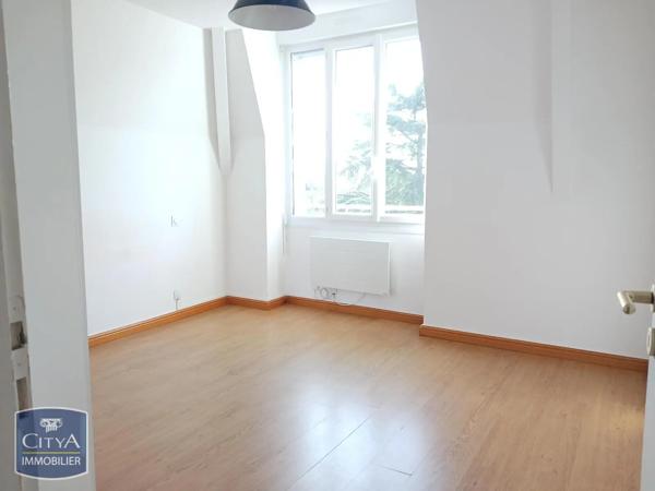 Appartement à louer 3 pièces 72.49m² Blois (41000)
