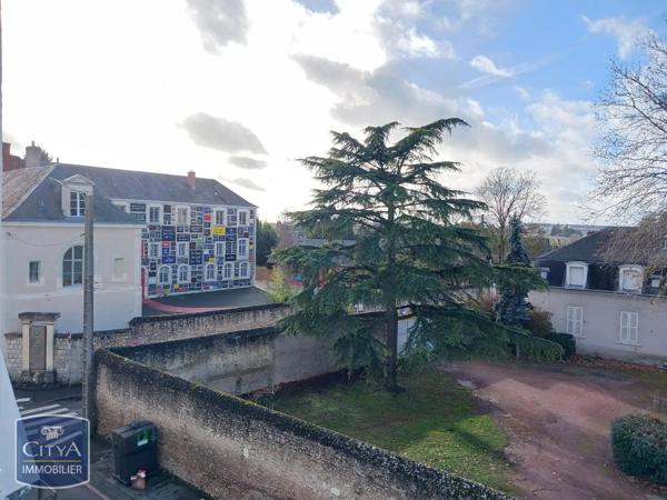 Appartement à louer 3 pièces 72.49m² Blois (41000)