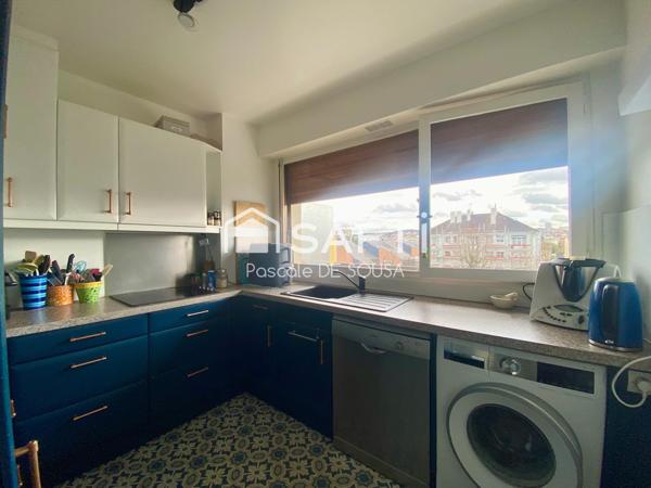 Agréable 3 pièces avec balcons dans résidence proche RER