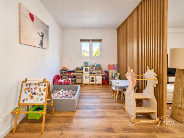 Maison à vendre 5 pièces de 147 m²