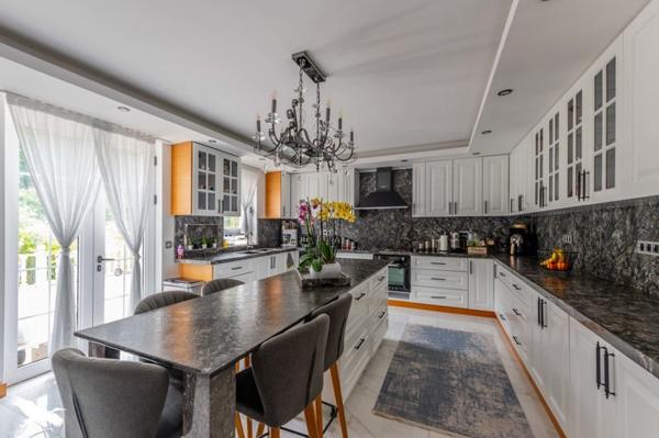 Maison à louer |  Couëron |  5 pièces | 354 m²