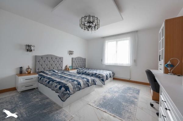 Maison à louer |  Couëron |  5 pièces | 354 m²