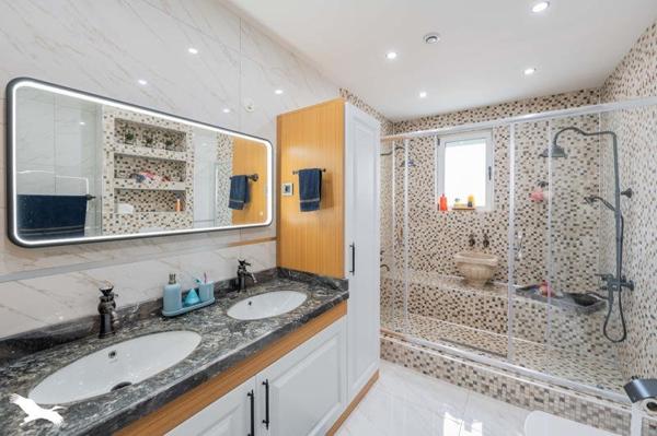 Maison à louer |  Couëron |  5 pièces | 354 m²