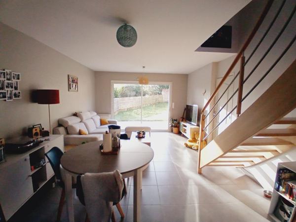 Location
                Maison80,5 m² - 5 Pièces -
                    LANGUIDIC (56440)