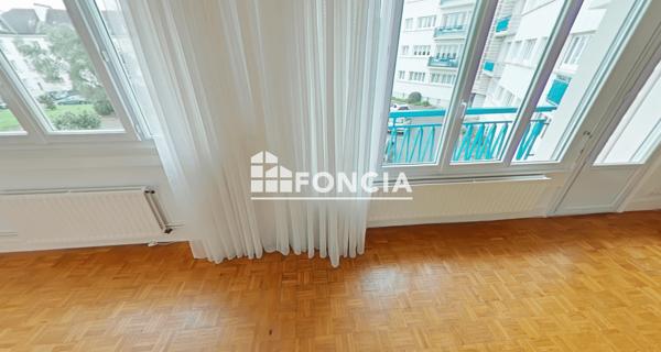 Location Appartement 6 pièces 112.92 m² - Lorient 56100