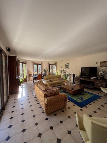 À VENDRE – MAISON 150 m² AVEC GRAND TERRAIN CONSTRUCTIBLE