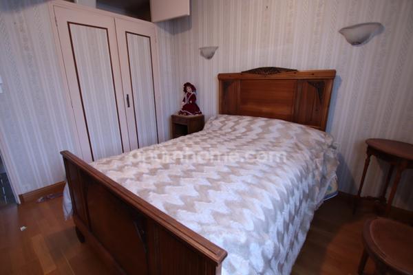 ST JEAN DE LA RUELLE, secteur calme proche tangentielle, Maison individuelle de 100m2 en très bon état