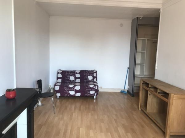 Appartement à vendre |  Saint-Ouen-l'Aumône |  1 pièce | 30 m²