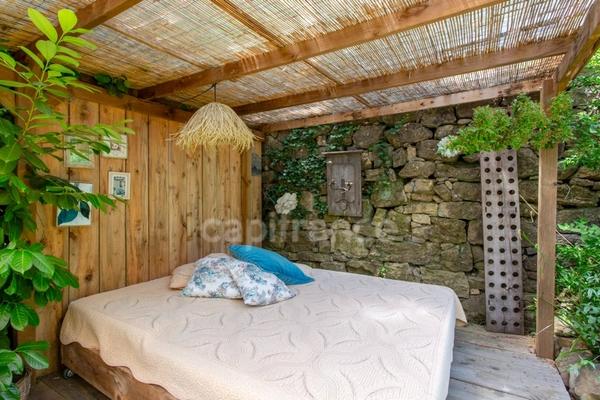 Mas à vendre 15 pièces  523 m2 avec Gîte 14 pers.SAINT SEBASTIEN D'AIGREFEUILLE (30) Terrain + de 7 ha