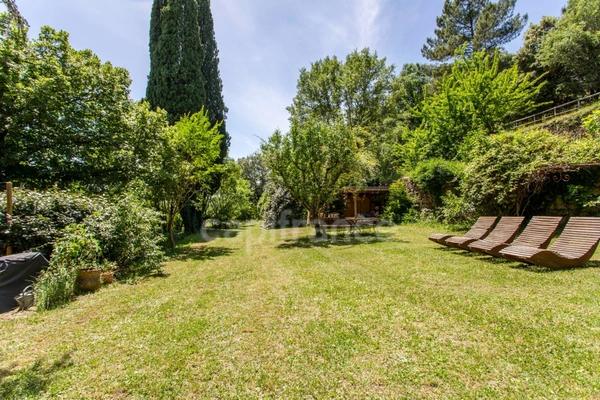 Mas à vendre 15 pièces  523 m2 avec Gîte 14 pers.SAINT SEBASTIEN D'AIGREFEUILLE (30) Terrain + de 7 ha