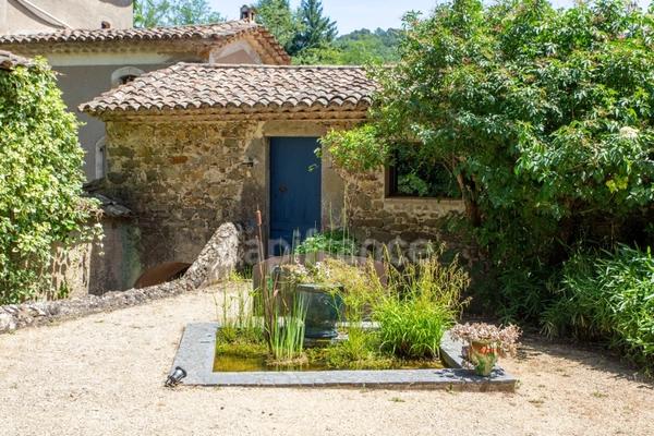 Mas à vendre 15 pièces  523 m2 avec Gîte 14 pers.SAINT SEBASTIEN D'AIGREFEUILLE (30) Terrain + de 7 ha