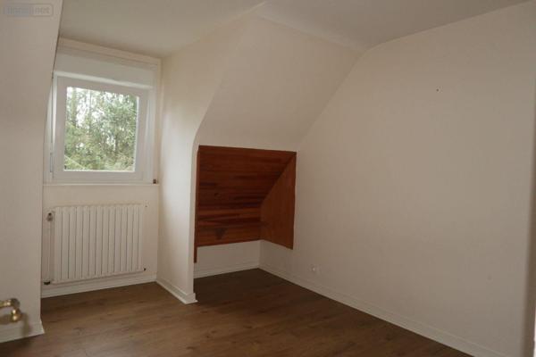 Maison à vendre à Pont-de-Buis-lès-Quimerch dans le Finistère (29590), ref : 1728