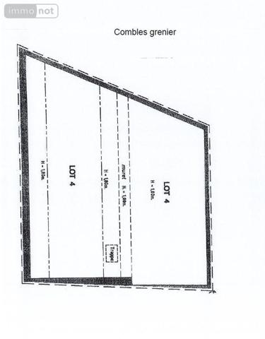 Appartement à rénover à vendre à Clohars-Carnoët dans le Finistère (29360), ref : 11286/808   
Bourg