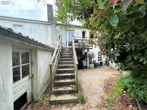 Appartement à rénover à vendre à Clohars-Carnoët dans le Finistère (29360), ref : 11286/808   
Bourg