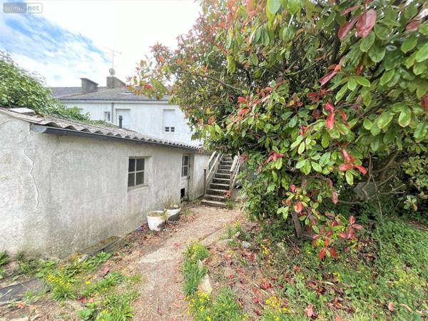 Appartement à rénover à vendre à Clohars-Carnoët dans le Finistère (29360), ref : 11286/808   
Bourg