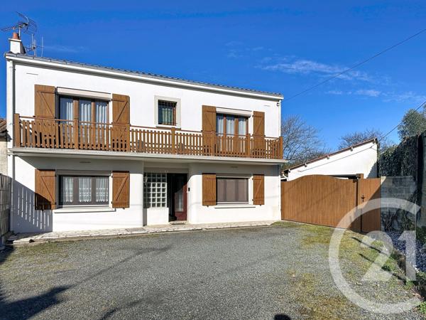 Maison à vendre  4 pièces - 128,75 m2 CHANTONNAY - 85