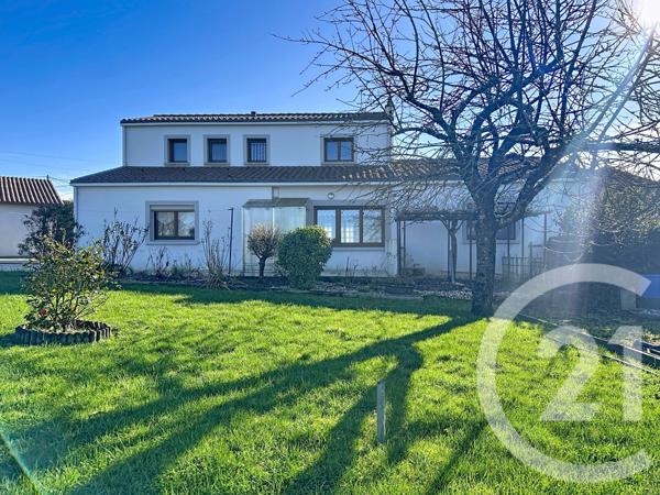 Maison à vendre  4 pièces - 128,75 m2 CHANTONNAY - 85