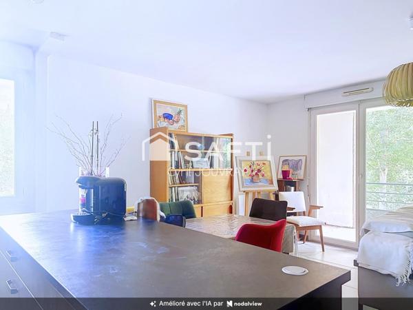 Appartement T3 avec parking souterrain dans résidence fermée