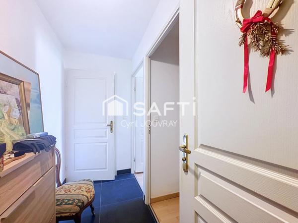 Appartement T3 avec parking souterrain dans résidence fermée