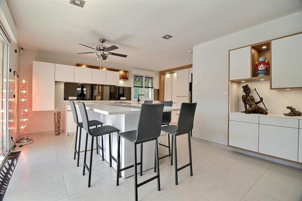 Maison Clermont Ferrand 5 pièce(s) 140 m2
