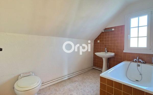 Maison à vendre    3 pièces • 76,58 m2 Meyzieu