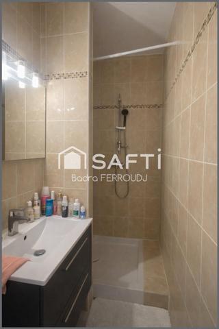 Maison avec 2 studios independants.