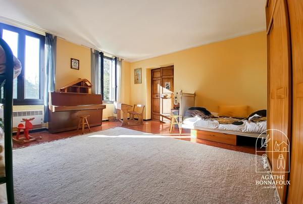 Tarascon (13150) Demeure de charme 230 m2 sur 1575 m2 de terrain
