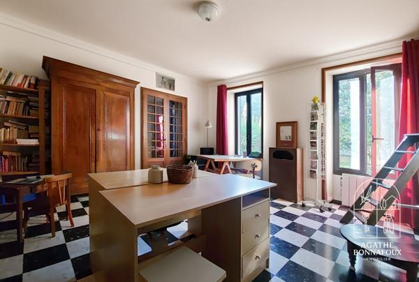Tarascon (13150) Demeure de charme 230 m2 sur 1575 m2 de terrain
