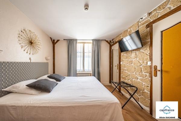 Fonds de commerce à vendre Côte de Nuits, Hôtel-Restaurant avec terrasse