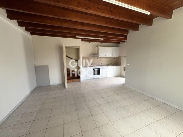 Maison à Louer de 5 pièces de 105 m²