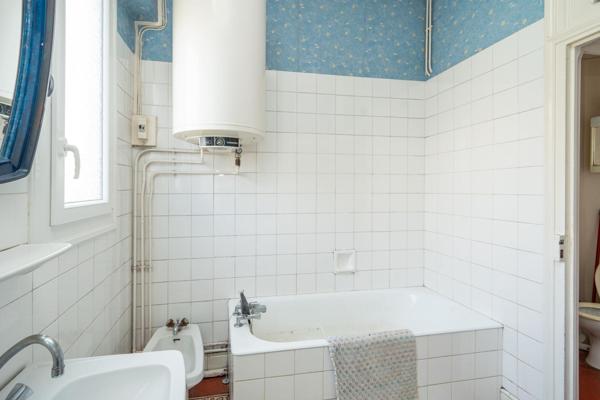 Opportunité investisseur : IMMEUBLE DE CARACTÈRE – 3 LOTS POSSIBLES – FORT POTENTIEL LOCATIF – Albi
