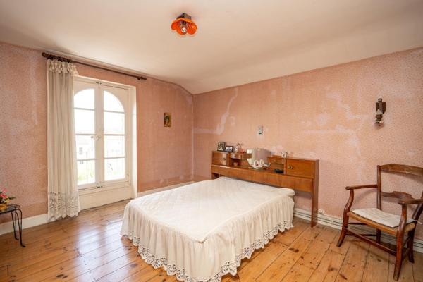 Opportunité investisseur : IMMEUBLE DE CARACTÈRE – 3 LOTS POSSIBLES – FORT POTENTIEL LOCATIF – Albi