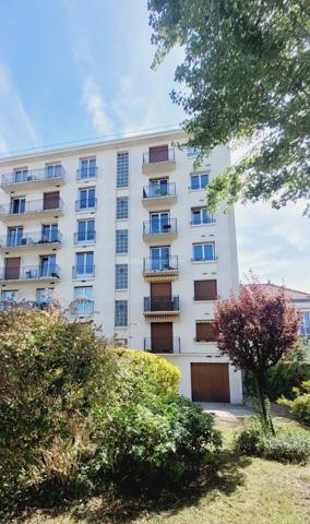 Vente Appartement 5 pièces 105 m2 à Clamart
