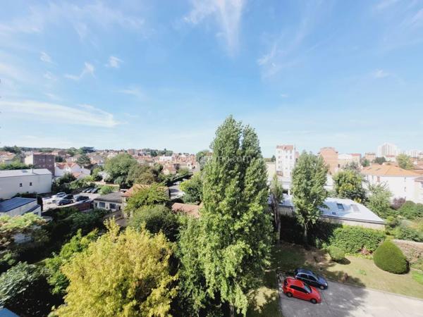 Vente Appartement 5 pièces à Clamart