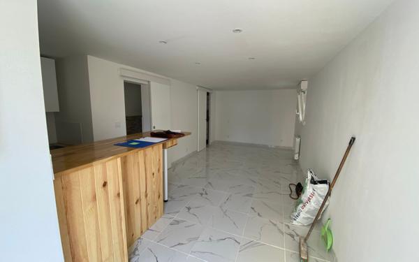 Appartement à louer    1 pièce • 25 m2 Roquecourbe