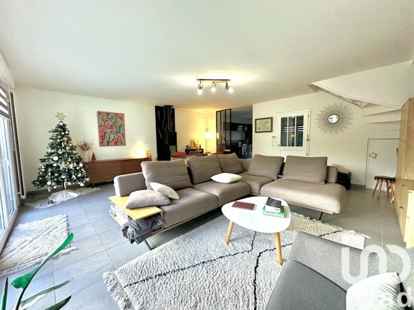 Maison 5 pièces de 115 m² à Châtenay-Malabry (92290)