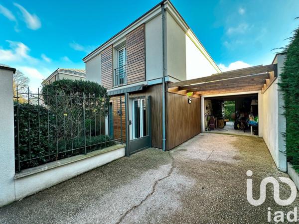 Maison 5 pièces de 115 m² à Châtenay-Malabry (92290)