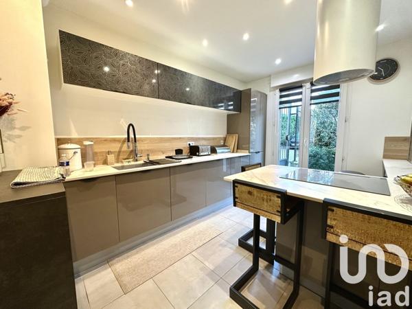 Maison 5 pièces de 115 m² à Châtenay-Malabry (92290)