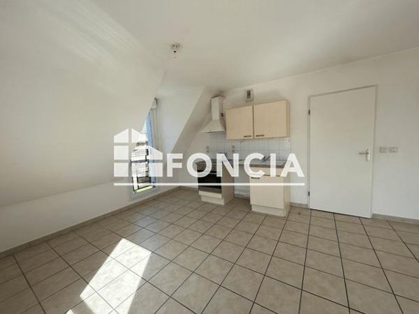 Location Appartement 2 pièces 58.5 m² - 7 RUE DE PARIS Amiens 80000