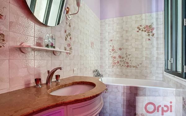 Maison à vendre    6 pièces • 188 m2 Vanves