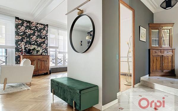 Maison à vendre    6 pièces • 188 m2 Vanves