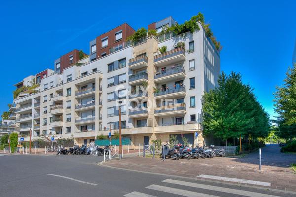 STUDIO avec Balcon - Issy Les Moulineaux - 19 m2