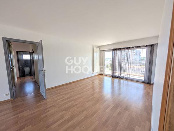 Marly Le Roi - 6 pièces, 4 chambres, 112 m2 - Etage élevé