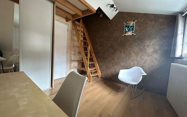 Appartement à louer    1 pièce •  Orsay