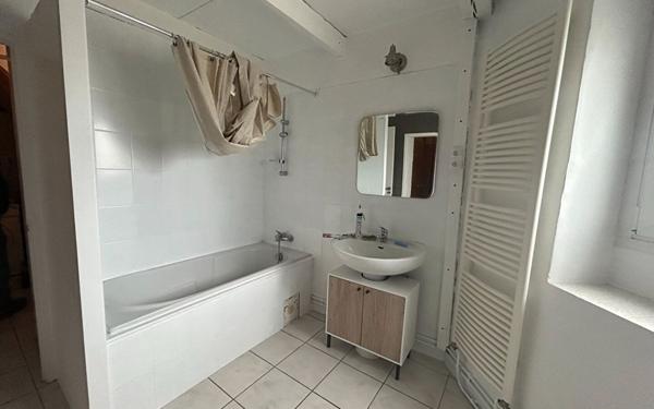 Appartement à louer    1 pièce •  Orsay