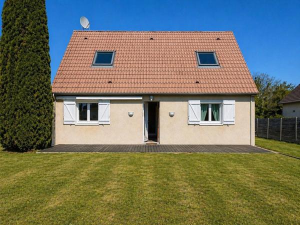 Maison familiale traditionnelle au calme